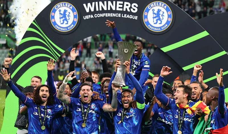 chelsea-an-mung-chuc-vo-dich-c3-han-hoan-tren-dinh-cao-tiec-nuoi-o-phia-betis