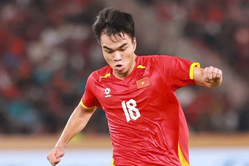 hlv-kim-sang-sik-dat-niem-tin-vao-cong-phuong-khang-dinh-anh-la-tuong-lai-cua-bong-da-viet