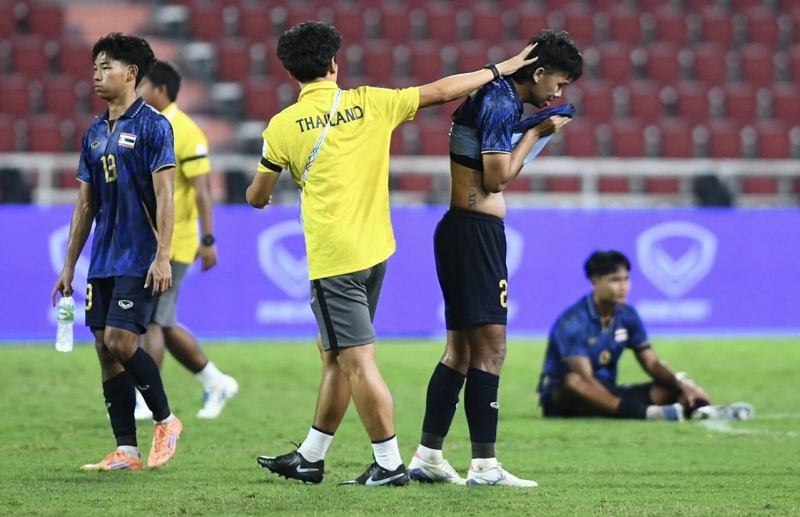 bao-thai-cay-dang-thua-nhan-khong-hlv-thien-tai-nao-cuu-noi-u22-thai-lan-luc-nay