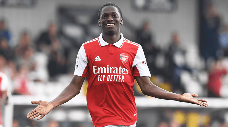 charles-sagoe-jr-tinh-duong-xuat-ngoai-de-cuu-van-da-phat-trien-tai-ars