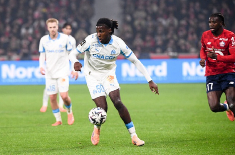 chelsea-nhap-cuoc-vu-bakola-cuoc-canh-tranh-voi-arsenal-va-dortmund-bat-dau-nong