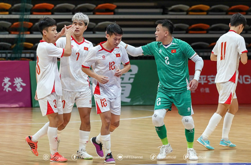 giustozzi-tiec-nuoi-roi-giai-futsal-viet-nam-gay-an-tuong