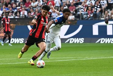 Eintracht Frankfurt vs Hamburger SV (20:30 – 02/05)