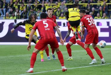 Dortmund vs SC Freiburg (22:30 – 26/04)