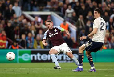 Aston Villa vs Nottingham Forest (02:00 – 08/05)