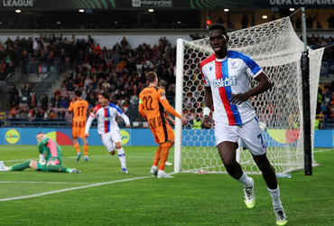 Shakhtar Donetsk vs Crystal Palace (02:00 – 01/05)